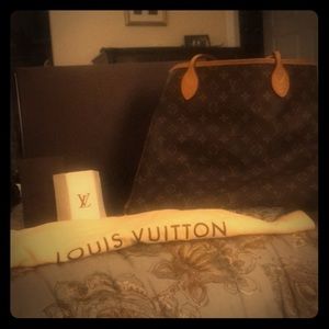 Louis Vuitton NEVERFULL GM Monogram Tote & storage